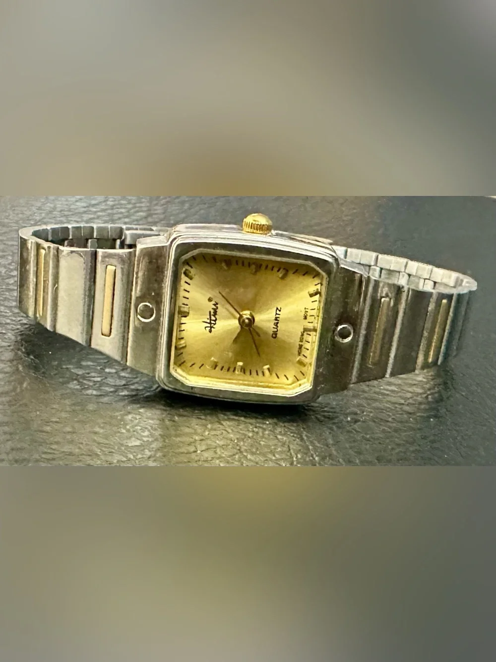 N/A classic quartz